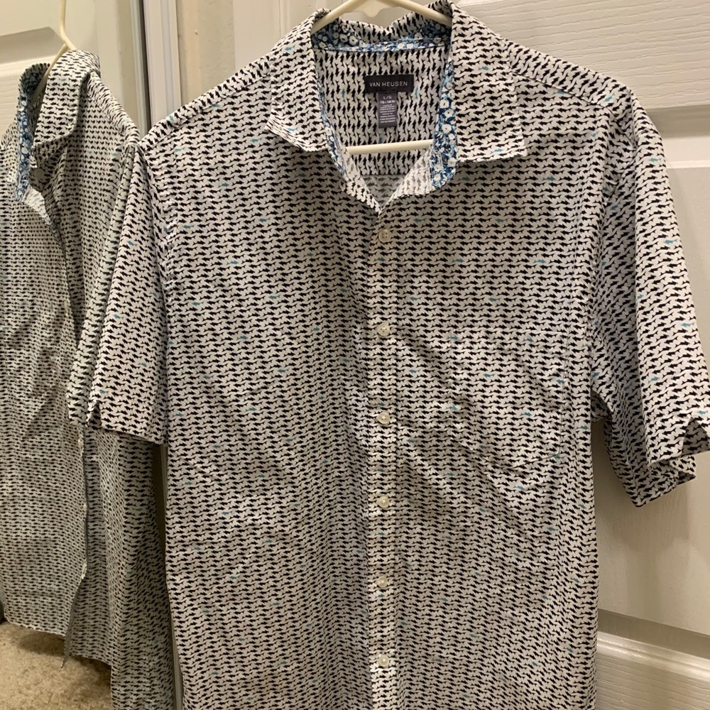 Shark button down polo gently worn